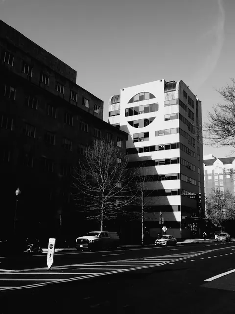 No. 121, 5 April 2023